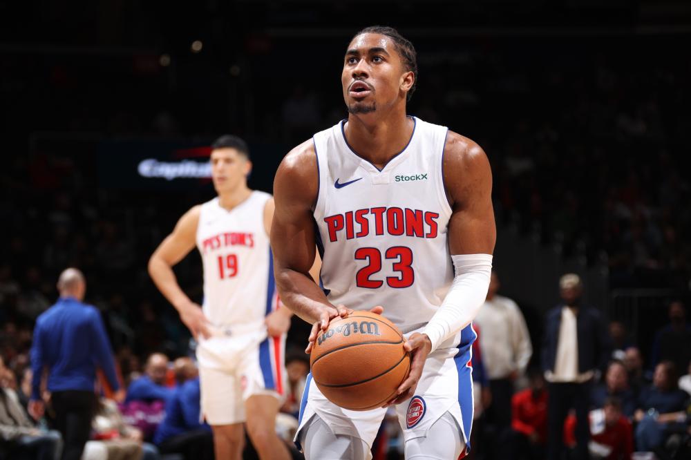 巴特勒的三 巴特勒的三