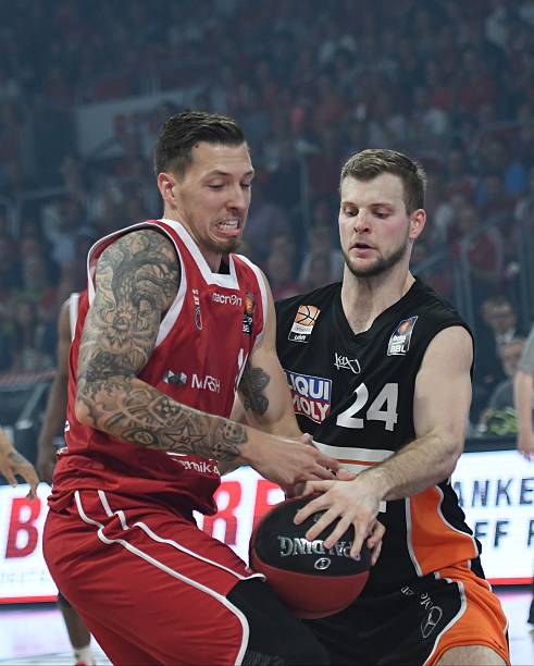 南安普顿的 南安普顿的